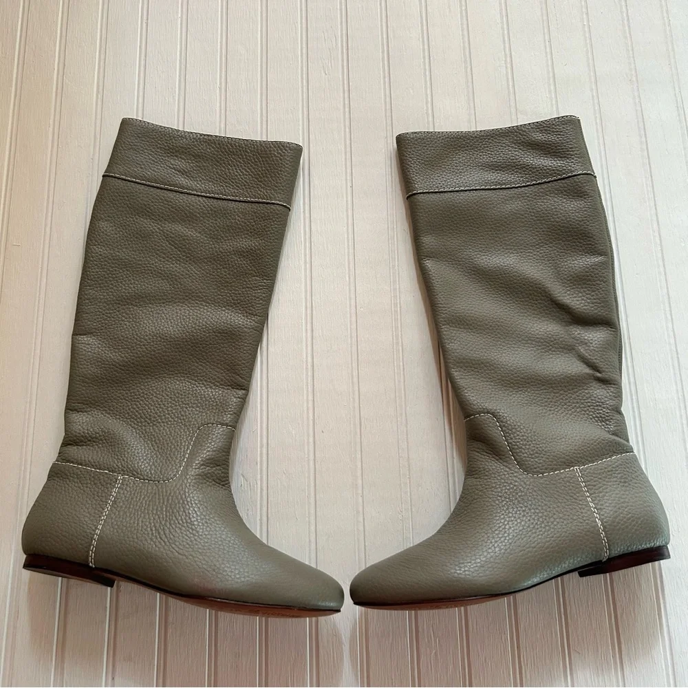 Pour La Victoire ~ Gray Pebbled Leather Orville Knee High Boots in size 7